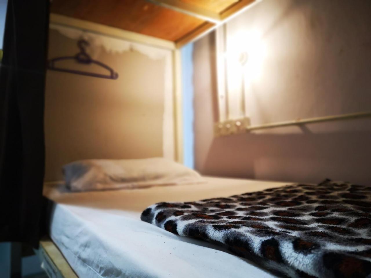 Get Inn Backpackers Kota Kinabalu Exterior photo