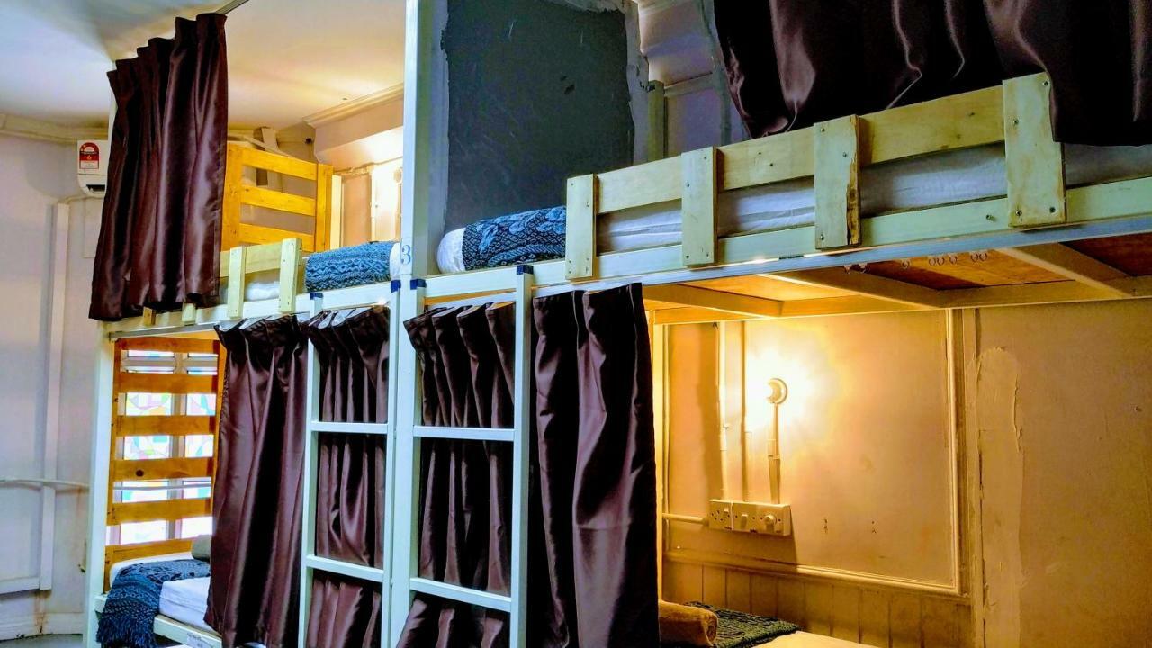 Get Inn Backpackers Kota Kinabalu Exterior photo